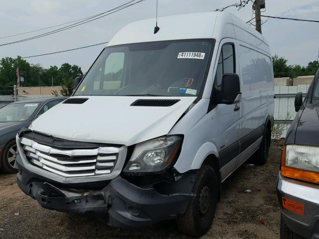 WDYPE7DC8E5918297 - 2014 FREIGHTLINER SPRINTER 2 WHITE photo 2