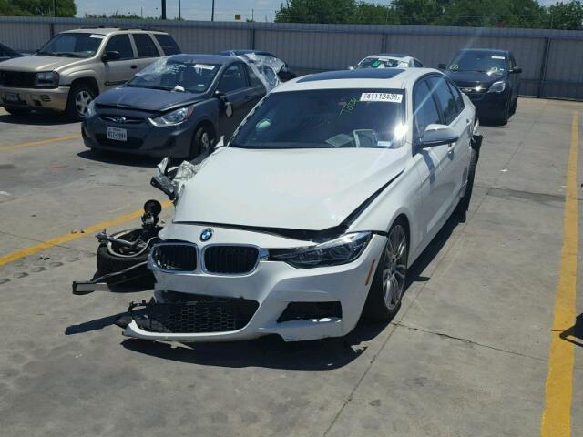 WBA8B3C39HK777620 - 2017 BMW 340 I WHITE photo 2