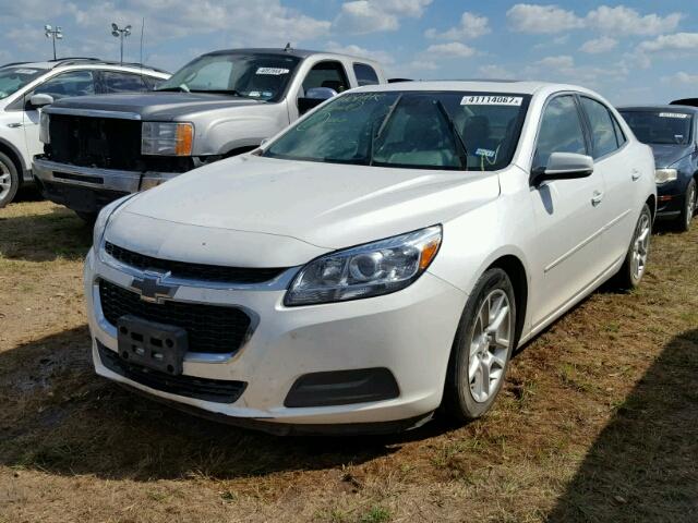 1G11C5SA1GF115821 - 2016 CHEVROLET MALIBU LIM WHITE photo 2