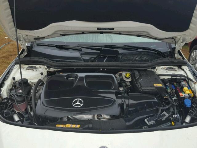 WDDSJ4EB2FN212973 - 2015 MERCEDES-BENZ CLA WHITE photo 7