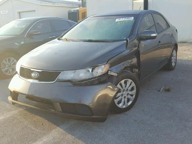 KNAFU4A25A5807881 - 2010 KIA FORTE EX GRAY photo 2