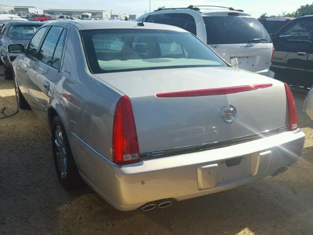 1G6KD57Y28U204859 - 2008 CADILLAC DTS BEIGE photo 3