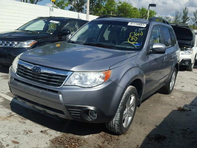 JF2SH64669H722981 - 2009 SUBARU FORESTER 2 GRAY photo 2