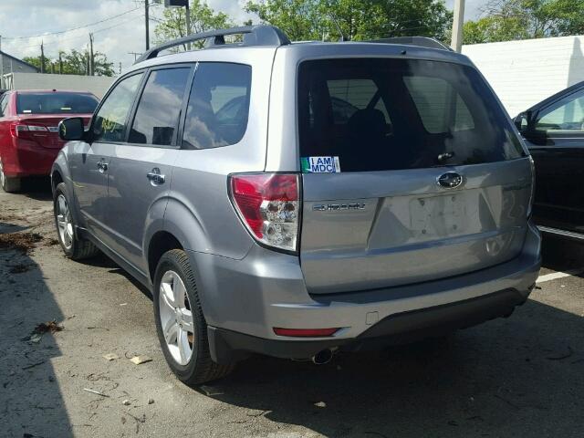 JF2SH64669H722981 - 2009 SUBARU FORESTER 2 GRAY photo 3