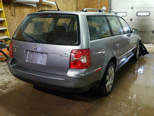 WVWYH63BX3E083018 - 2003 VOLKSWAGEN PASSAT GLX 银色 照片 4