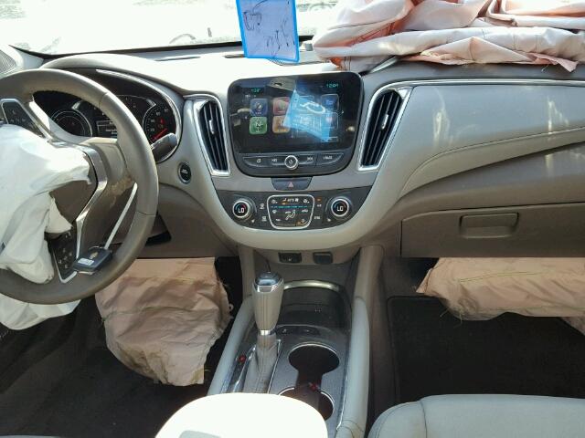 1G1ZJ5SU8HF285386 - 2017 CHEVROLET MALIBU HYB 白色 照片 9