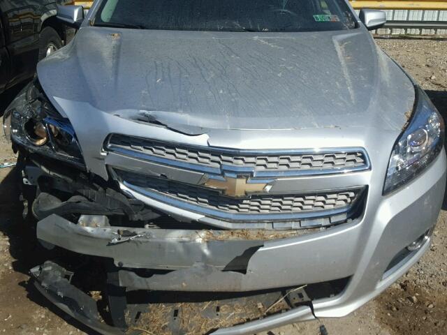 1G11H5SA8DU140613 - 2013 CHEVROLET MALIBU LTZ 银色 照片 7