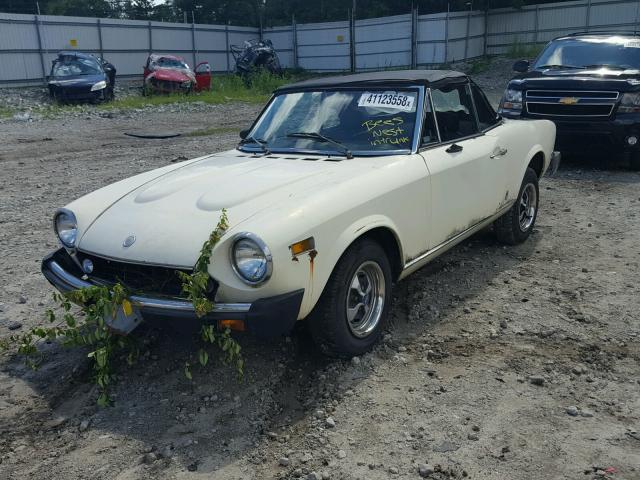 124CS10097385 - 1975 FIAT SPIDER YELLOW photo 2