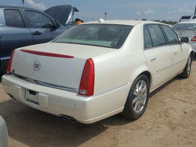 1G6KD57909U119870 - 2009 CADILLAC DTS WHITE photo 4