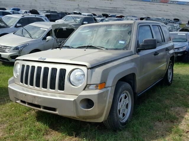 1J4FT28A79D146888 - 2009 JEEP PATRIOT GOLD photo 2