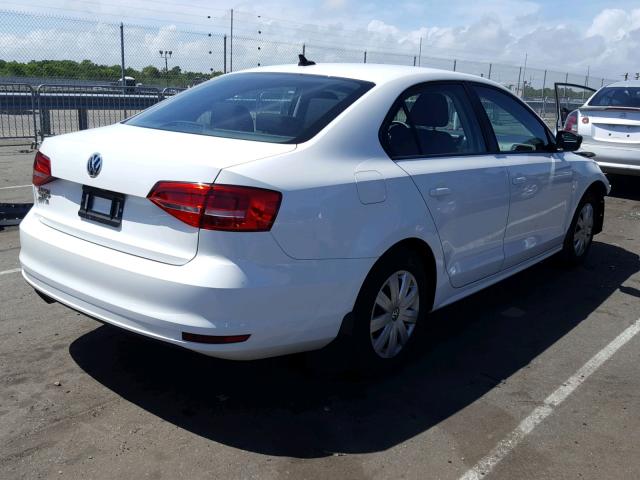 3VW2K7AJ6FM412557 - 2015 VOLKSWAGEN JETTA BASE 白色 照片 4