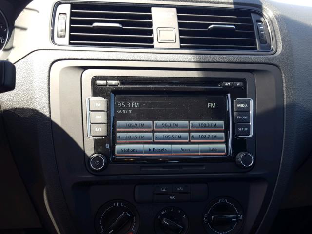 3VW2K7AJ6FM412557 - 2015 VOLKSWAGEN JETTA BASE 白色 照片 9