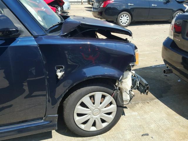 JTLKT334950194748 - 2005 TOYOTA SCION XB Blau Foto 9