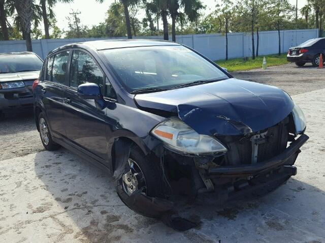 3N1BC13EX7L456732 - 2007 NISSAN VERSA BLUE photo 1