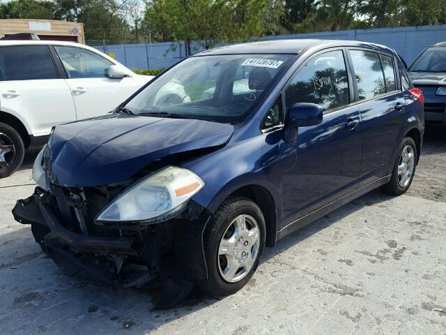 3N1BC13EX7L456732 - 2007 NISSAN VERSA BLUE photo 2