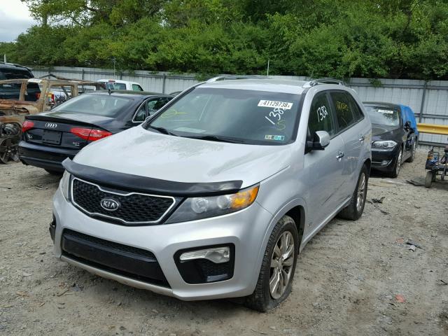 5XYKWDA2XBG111733 - 2011 KIA SORENTO SX SILVER photo 2