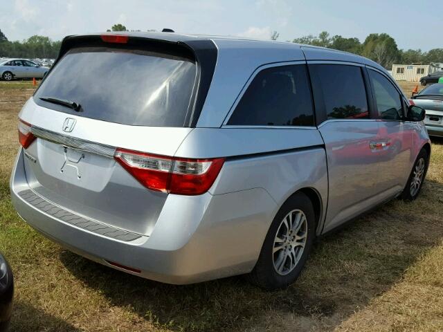 5FNRL5H61BB069465 - 2011 HONDA ODYSSEY SILVER photo 4