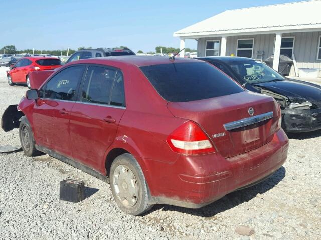 3N1BC11E88L362336 - 2008 NISSAN VERSA S RED photo 3