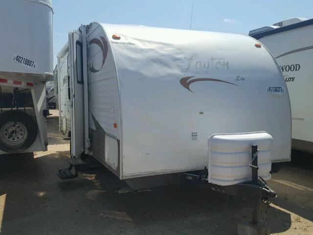 1SE200H27AC000889 - 2006 LAYT SKYLINE WHITE photo 1