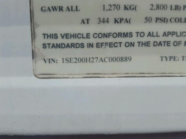 1SE200H27AC000889 - 2006 LAYT SKYLINE WHITE photo 9