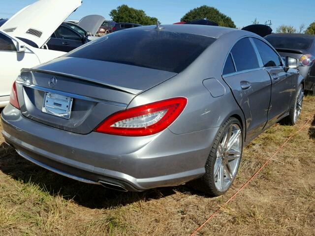 WDDLJ7DB6CA054566 - 2012 MERCEDES-BENZ CLS 550 GRAY photo 4