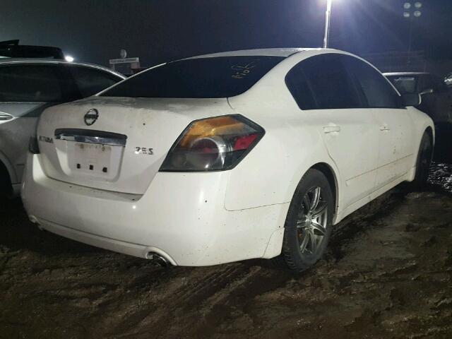 1N4AL2AP7CN431824 - 2012 NISSAN ALTIMA BAS WHITE photo 4