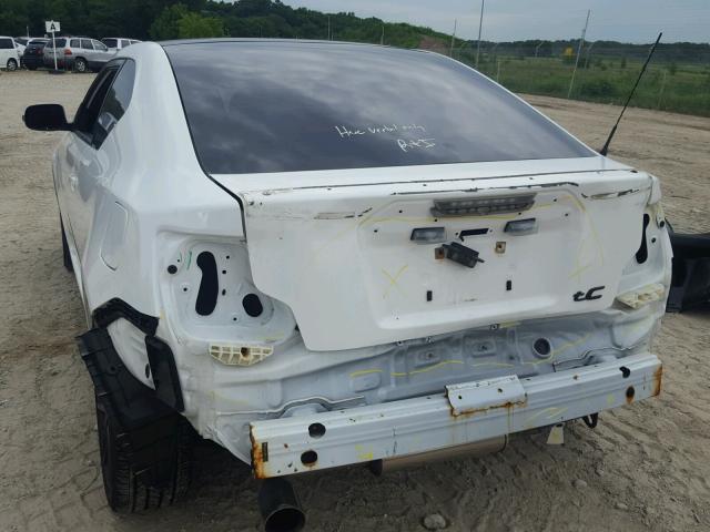 JTKJF5C78B3014974 - 2011 TOYOTA SCION TC 白色 照片 3