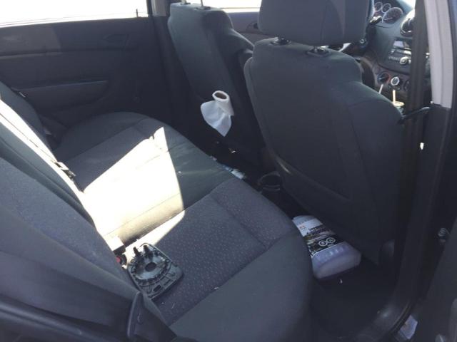 KL1TV55E09B394723 - 2009 CHEVROLET AVEO LS BLACK photo 6