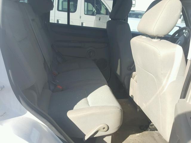 1J8HG48N48C239737 - 2008 JEEP COMMANDER WHITE photo 6