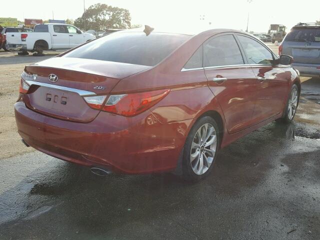 5NPEC4AB4CH483164 - 2012 HYUNDAI SONATA RED photo 4