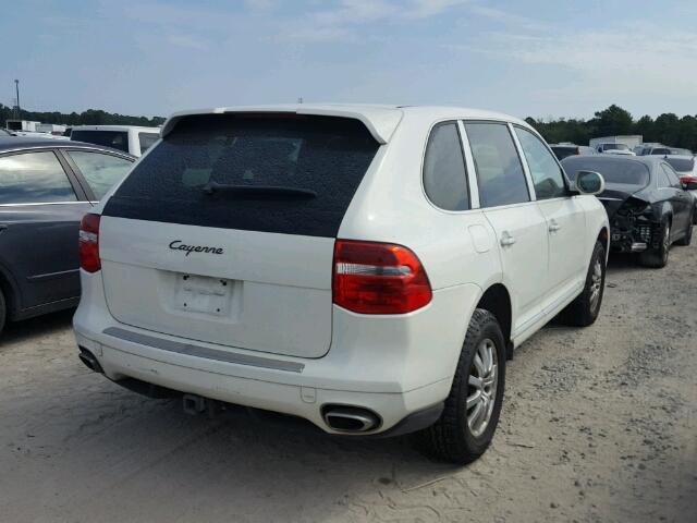 WP1AA29P38LA19406 - 2008 PORSCHE CAYENNE WHITE photo 4