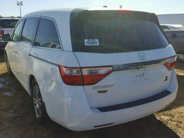 5FNRL5H66DB067388 - 2013 HONDA ODYSSEY WHITE photo 3