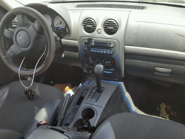 1J4GK38K62W295289 - 2002 JEEP LIBERTY RE GREEN photo 9