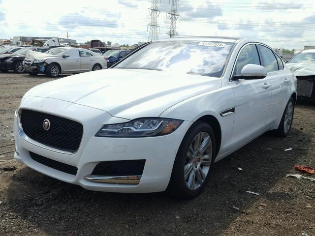 SAJBJ4BV8GCY16759 - 2016 JAGUAR XF PREMIUM WHITE photo 2