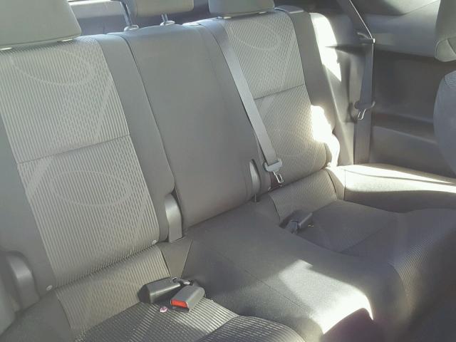 JTKJF5C72B3008653 - 2011 TOYOTA SCION TC 白色 照片 6