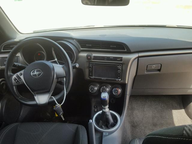 JTKJF5C76E3069332 - 2014 TOYOTA SCION TC 灰色 照片 9