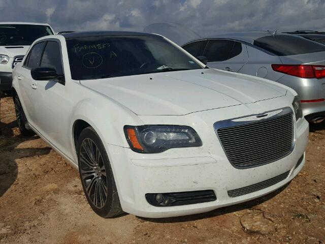 2C3CCABT3DH530079 - 2013 CHRYSLER 300 WHITE photo 1