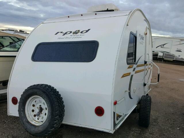 4X4TRPT18B2004122 - 2011 RPOD CAMPER WHITE photo 6