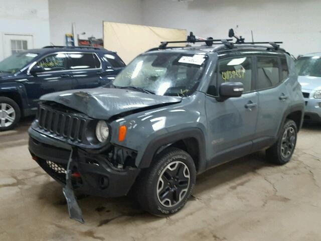 ZACCJBCT8GPC50585 - 2016 JEEP RENEGADE T GREEN photo 2