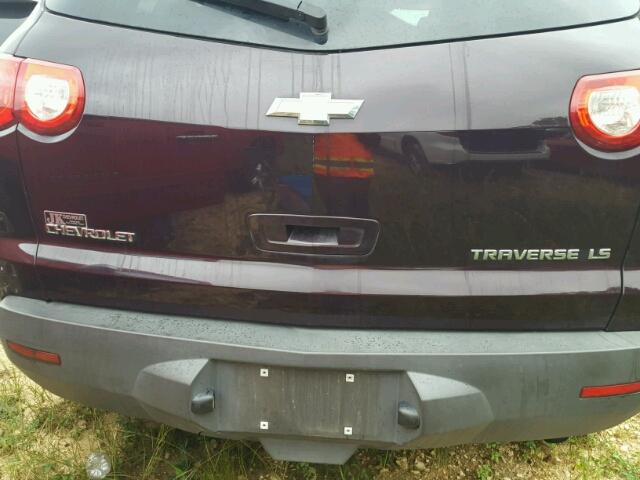 1GNLREED7AS115414 - 2010 CHEVROLET TRAVERSE BURGUNDY photo 9