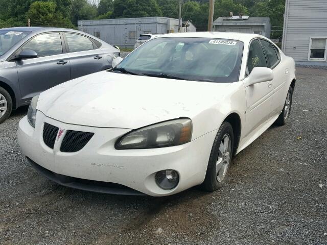 2G2WP552361233885 - 2006 PONTIAC GRAND PRIX WHITE photo 2
