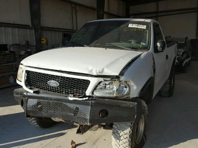 1FTRF18W6XNC28442 - 1999 FORD F150 WHITE photo 2