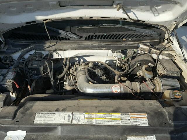 1FTRF18W6XNC28442 - 1999 FORD F150 WHITE photo 7