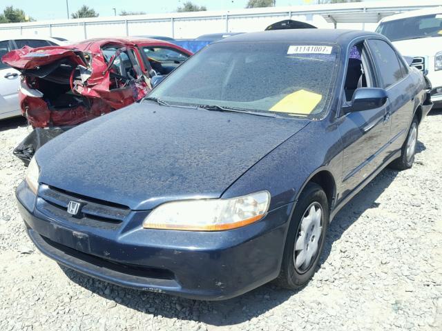 JHMCG6659YC026703 - 2000 HONDA ACCORD LX BLUE photo 2