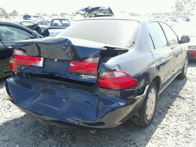 JHMCG6659YC026703 - 2000 HONDA ACCORD LX BLUE photo 4