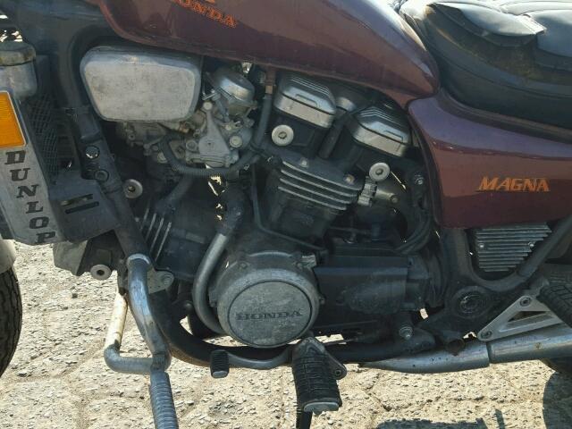 JH2RC2102EM006513 - 1984 HONDA VF700 C BURGUNDY photo 7