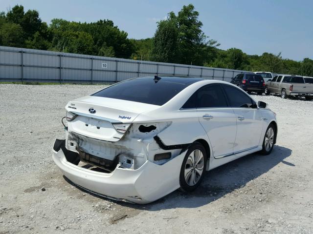 KMHEC4A46DA068224 - 2013 HYUNDAI SONATA HYB WHITE photo 4