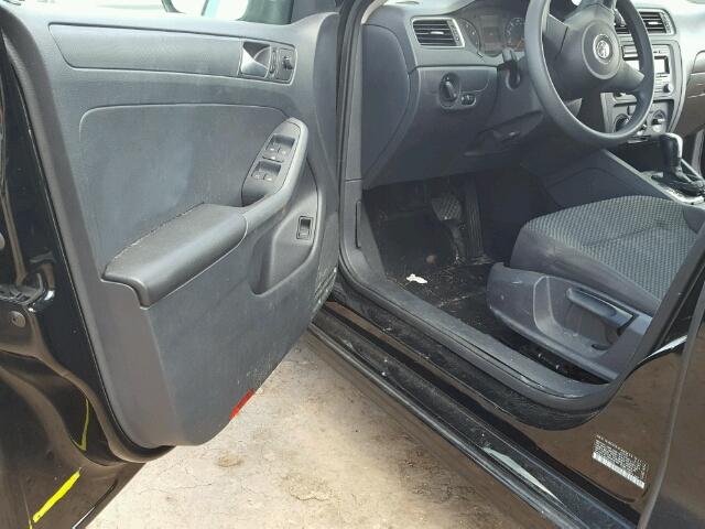 3VW2K7AJ6EM433374 - 2014 VOLKSWAGEN JETTA BASE BLACK photo 9