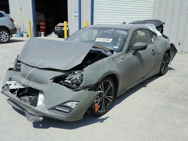 JF1ZNAA16G8704372 - 2016 TOYOTA SCION FR-S WHITE photo 2