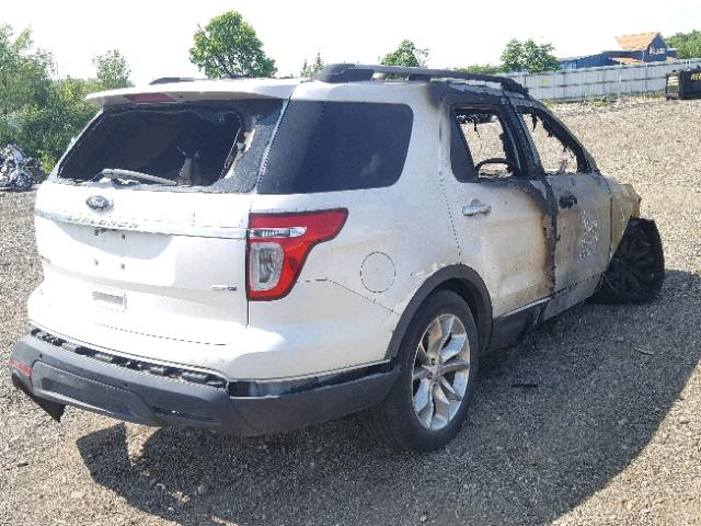 1FM5K8F8XDGC38300 - 2013 FORD EXPLORER L WHITE photo 4